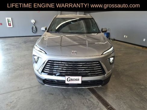 Used 2026 Buick Enclave Preferred AWD/4WD image 4
