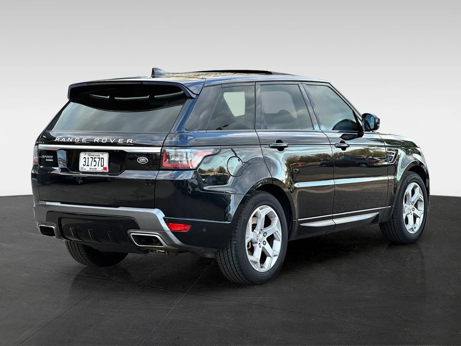 Used 2019 Land Rover Range Rover Sport HSE AWD/4WD image 7