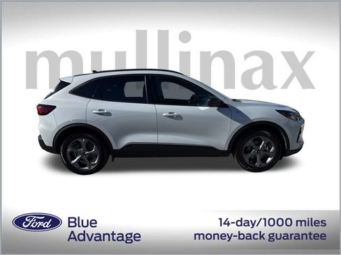 Certified 2025 Ford Escape ST-Line w/ Equipment Group 301A image 2