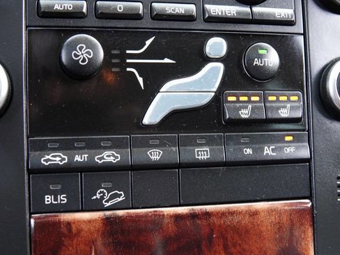 Used 2008 Volvo XC70 3.2 image 84