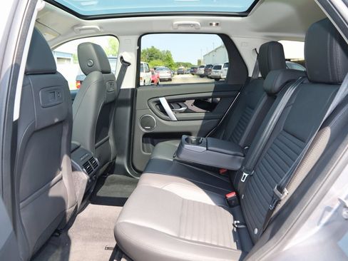 Used 2024 Land Rover Discovery Sport S image 65