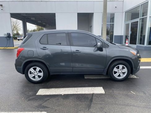 Used 2020 Chevrolet Trax LS w/ Tint and Cruise Package image 9