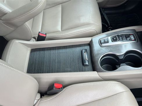 Used 2021 Honda Pilot EX-L image 2