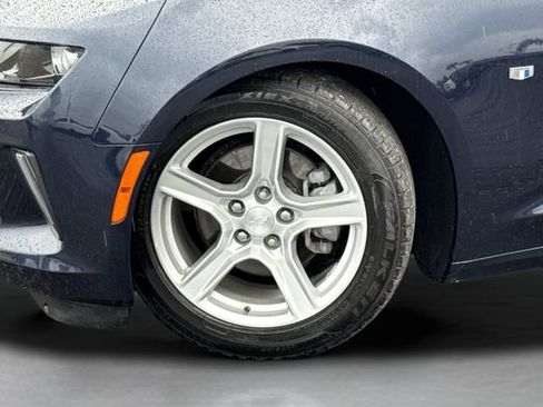 Used 2016 Chevrolet Camaro LT RWD image 46