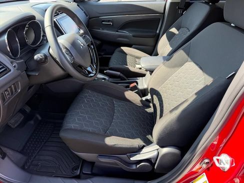 Used 2024 Mitsubishi Outlander Sport ES AWD/4WD image 12
