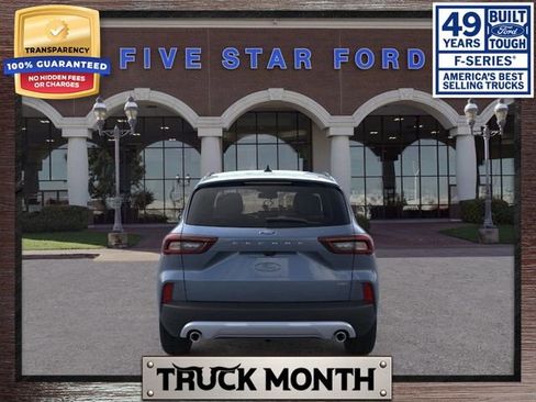 New 2026 Ford Escape SE image 7