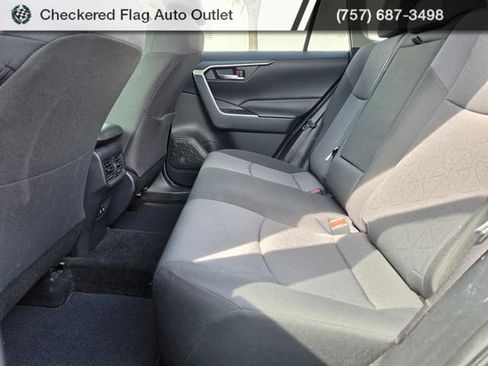 Used 2019 Toyota RAV4 XLE w/ Convenience Package image 21