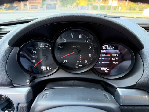 Used 2016 Porsche Cayman RWD image 25