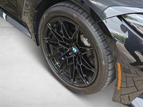 Used 2025 BMW M3 w/ Executive Package image 5
