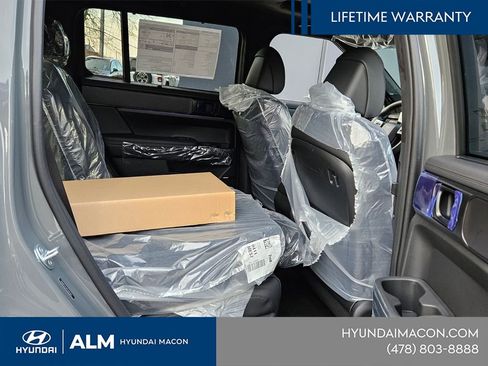 New 2026 Hyundai Santa Fe Calligraphy FWD image 17