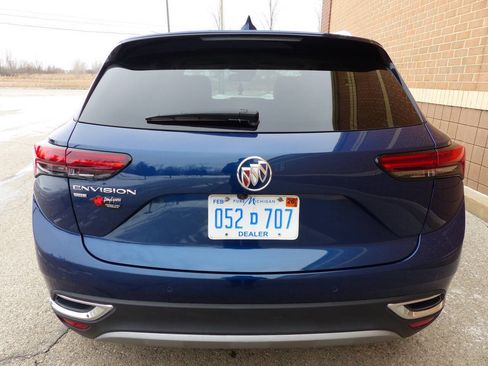 Used 2022 Buick Envision Essence w/ Technology Package I AWD/4WD image 7