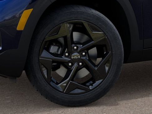 New 2026 Kia Seltos EX image 12