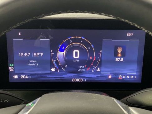 Used 2025 Chevrolet Traverse LT image 11