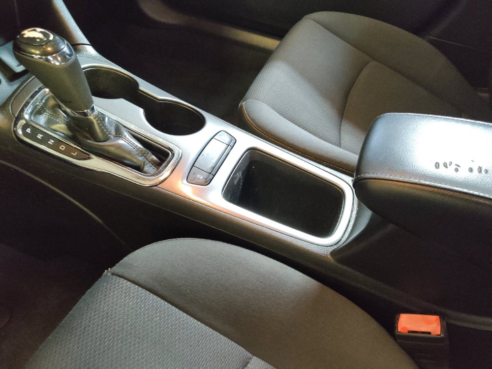 Used 2019 Chevrolet Cruze LS w/ LS Convenience Package FWD image 26