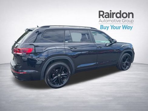 Used 2023 Volkswagen Atlas SEL R-Line AWD/4WD image 7