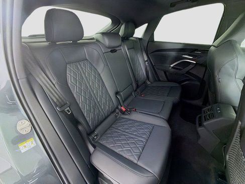 New 2025 Audi SQ5 Premium Plus image 29