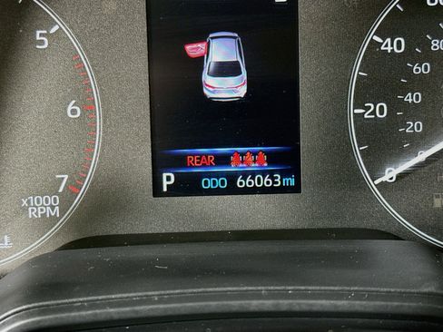 Used 2023 Toyota Corolla LE FWD image 16