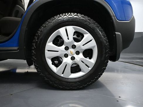 Used 2016 Chevrolet Trax LS w/ LPO, Protection Package image 12