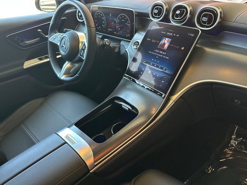Certified 2024 Mercedes-Benz GLC 300 4MATIC image 19