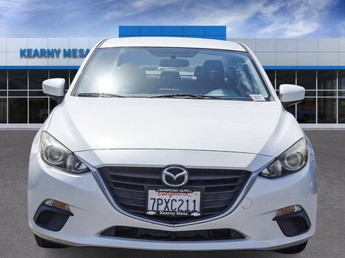 Used 2016 MAZDA MAZDA3 i Sport FWD image 2