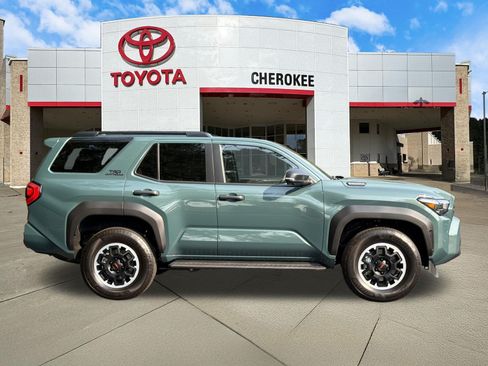 Used 2026 Toyota 4Runner TRD Off-Road Premium AWD/4WD image 4