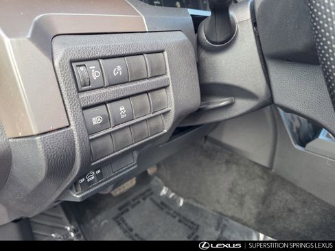 Used 2024 Toyota Tacoma SR5 image 16