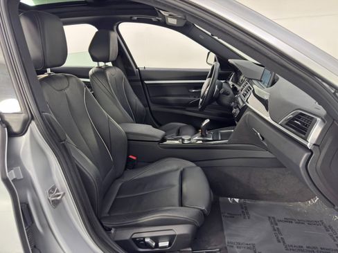 Used 2017 BMW 330i Gran Turismo xDrive image 15