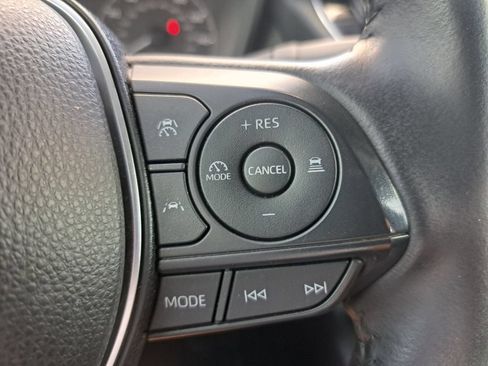 Used 2024 Toyota Corolla SE FWD image 13