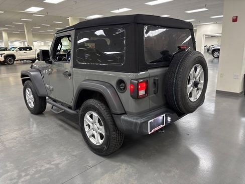 Used 2021 Jeep Wrangler Sport S image 5