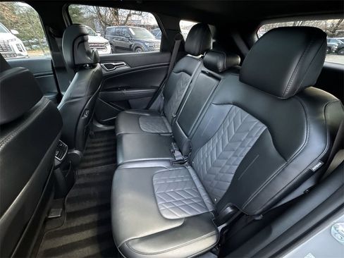 Used 2025 Kia Sportage X-Line w/ Premium Package image 23