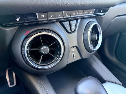 Used 2022 Chevrolet Blazer LT w/ Sound & Technology Package image 26