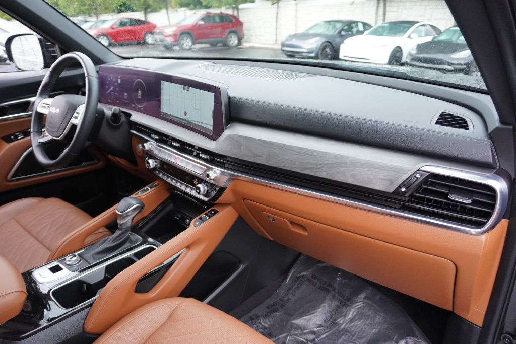 Used 2025 Kia Telluride SX X-Line AWD/4WD image 48