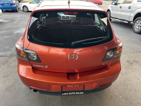 Used 2005 MAZDA MAZDA3 s FWD image 7
