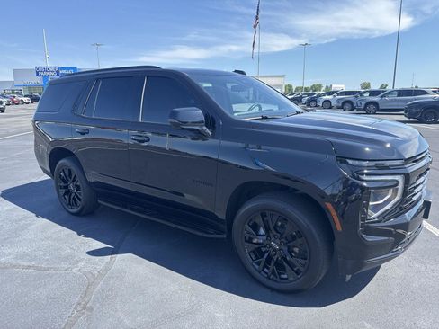 Used 2025 Chevrolet Tahoe RST w/ Comfort Package AWD/4WD image 5