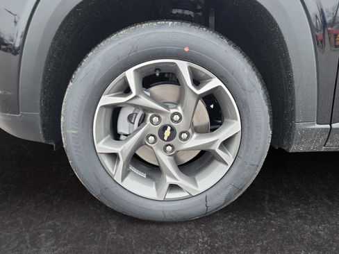 New 2026 Chevrolet Trax LT w/ Driver Confidence Package image 25