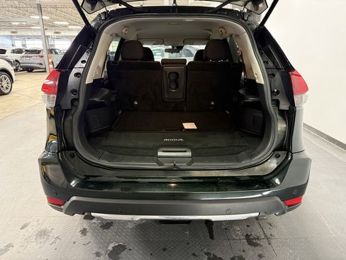 Used 2019 Nissan Rogue SV image 20