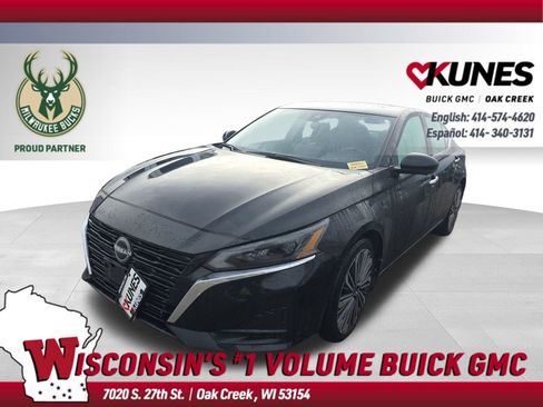 Used 2024 Nissan Altima 2.5 SL image 1