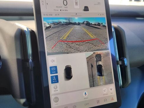 New 2026 Volvo EX30 Ultra w/ Protection Package Premier AWD/4WD image 21