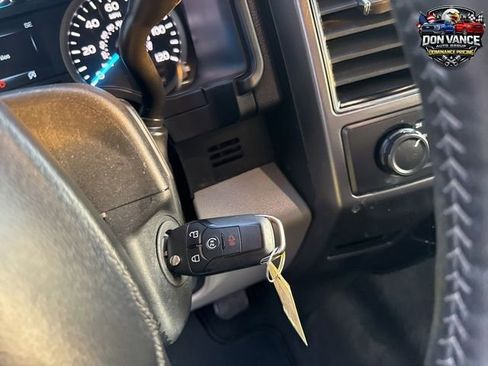 Used 2019 Ford F150 XLT w/ Equipment Group 302A Luxury AWD/4WD image 21