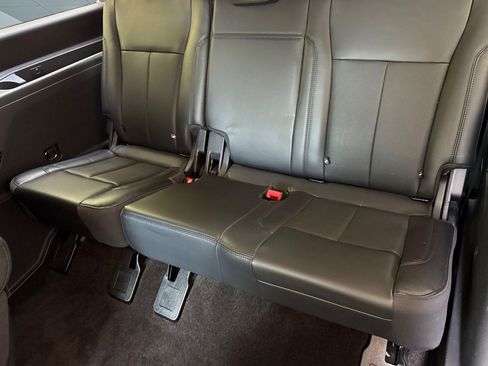 Used 2022 Ford Expedition XLT RWD image 35
