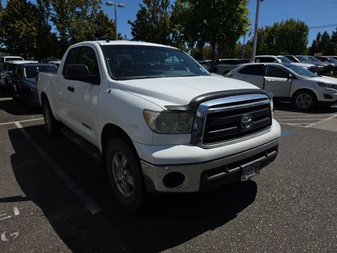 Used 2010 Toyota Tundra 4x4 Double Cab w/ Tow Pkg image 1