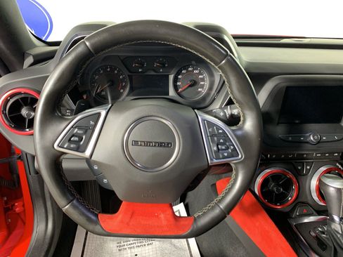 Used 2020 Chevrolet Camaro LT RWD image 22
