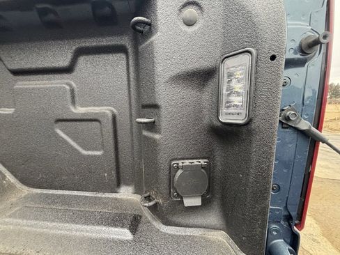 Used 2025 Chevrolet Silverado 2500 LT image 13