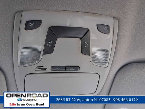 Used 2012 Toyota Sienna LE image 25