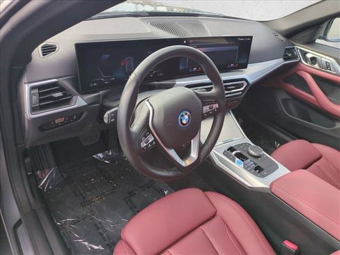 Used 2023 BMW i4 eDrive40 RWD image 10