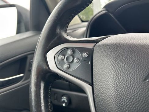 Used 2022 Chevrolet Colorado LT w/ Fleet Safety Package RWD image 17