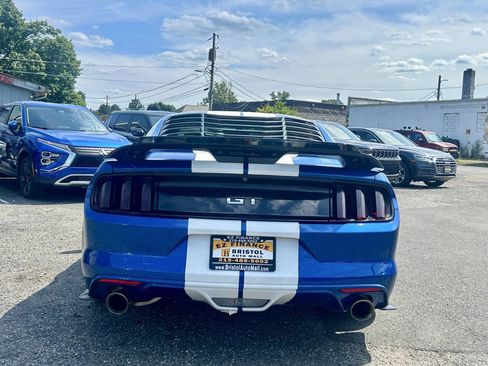 Used 2017 Ford Mustang GT w/ GT Performance Package RWD image 4