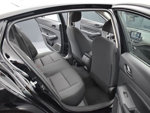 Certified 2025 Nissan Altima 2.5 S image 14