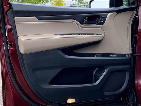 Used 2019 Honda Odyssey EX-L image 21