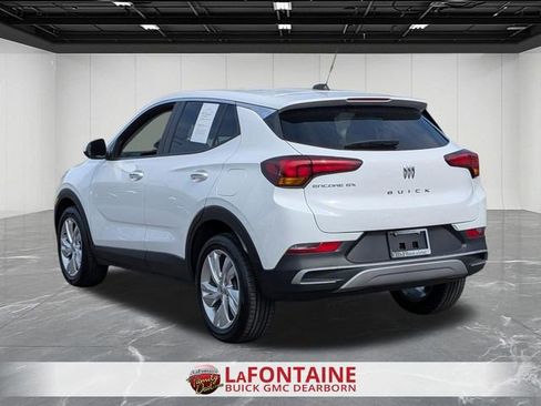 Used 2025 Buick Encore GX Preferred FWD image 3